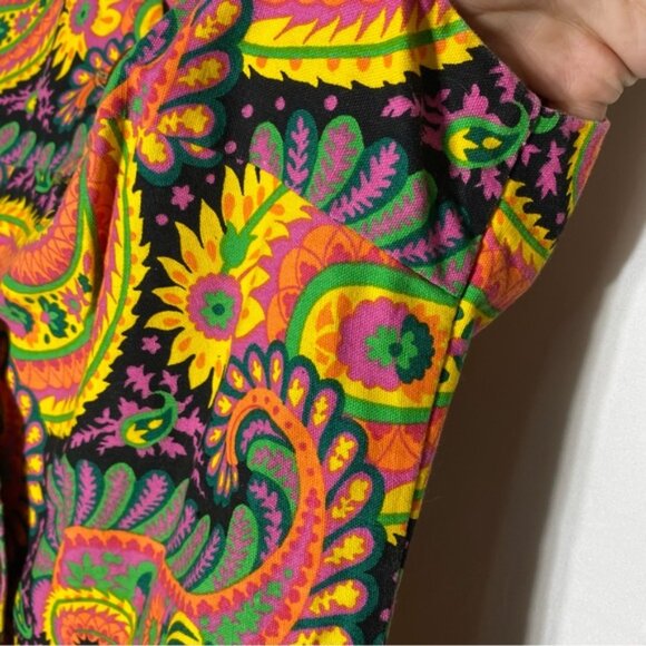 Vintage 60/70s Leisure Lady Bold Colourful Paisley Sleeveless Button Front Top S - Picture 6 of 12